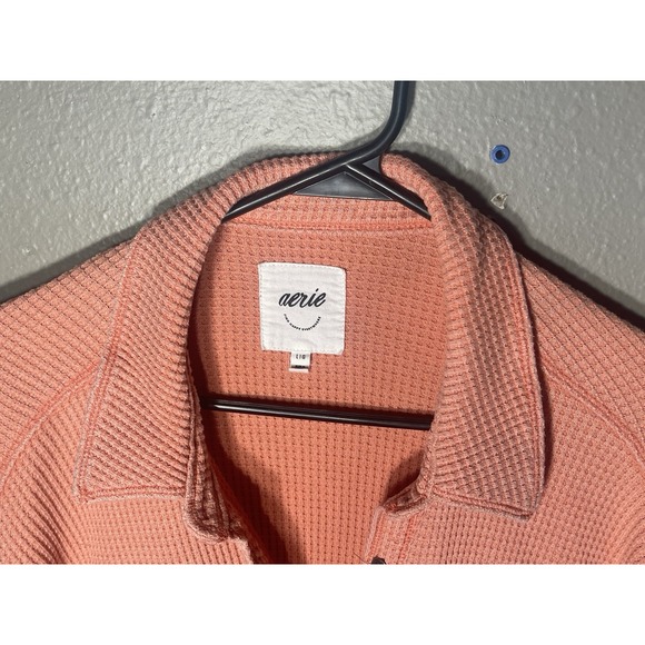 Aerie Waffle Knit Oversized Button Down Pockets Size LG Coral Pink Hue Warm Up - Picture 8 of 8